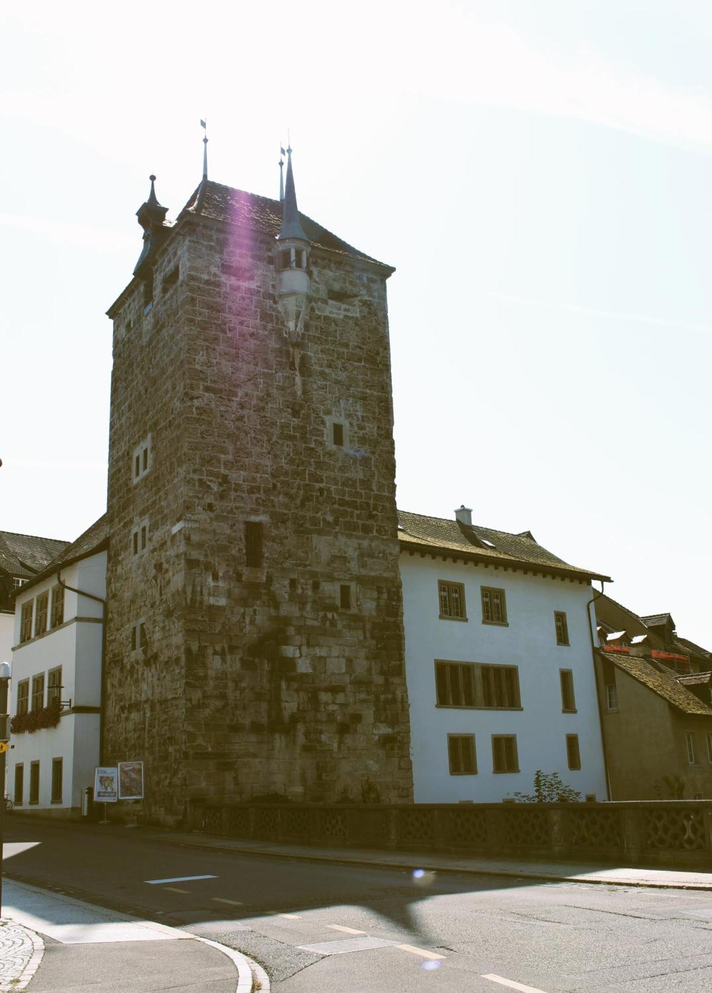 Business I Family Apartment I 1-4 Personen - Aare Blick, Nahe Altstadt I Beamer - 99" Leinwand I Terrassen Lounge Und Parkplatz Brugg  Exterior foto